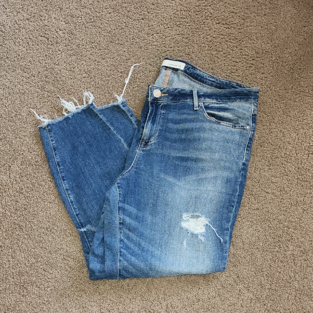 Maurices Distressed Blue Jeans